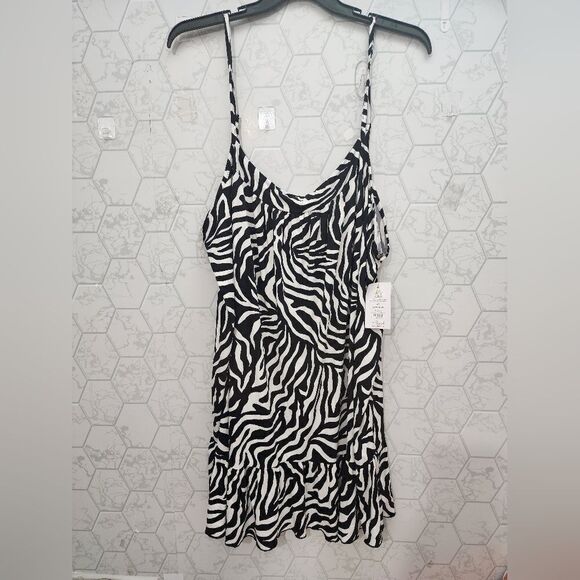 Nwt Joyspun Women's Plus Size Sleeveless Knit Chemise with Ruffle Hem, Size 4XL - Picture 5 of 9